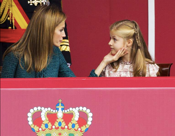 欧洲最美公主要参军，未来西班牙女王是这样炼成的-13