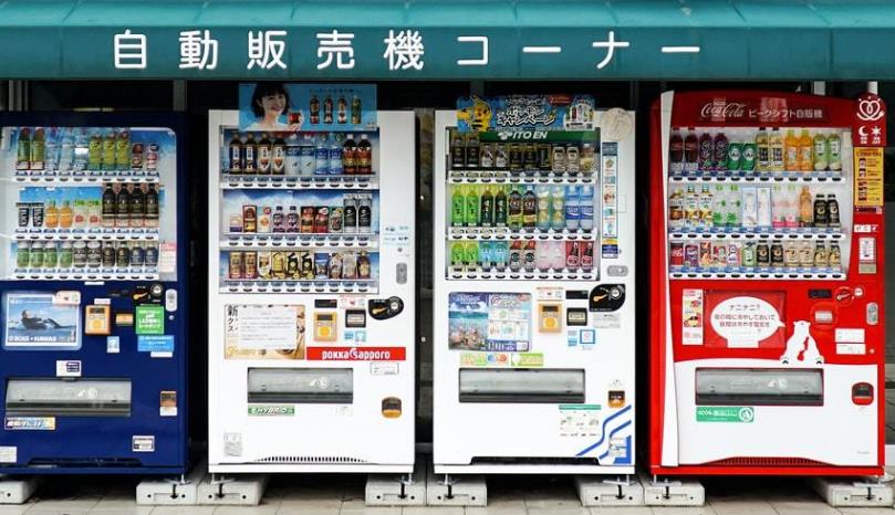 【自动售货机设备多少钱】乐淘自动售货机多少钱，自动售货机价格表-1